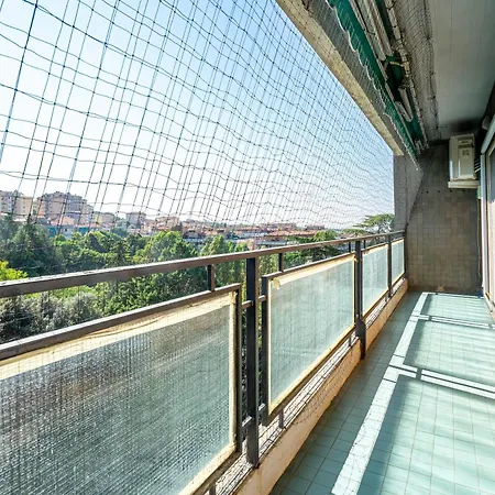 Guesthost - Comfy With Balcony * Perugia