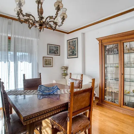 Guesthost - Comfy With Balcony Perugia