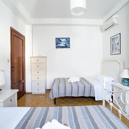Apartmán Guesthost - Comfy With Balcony Perugia