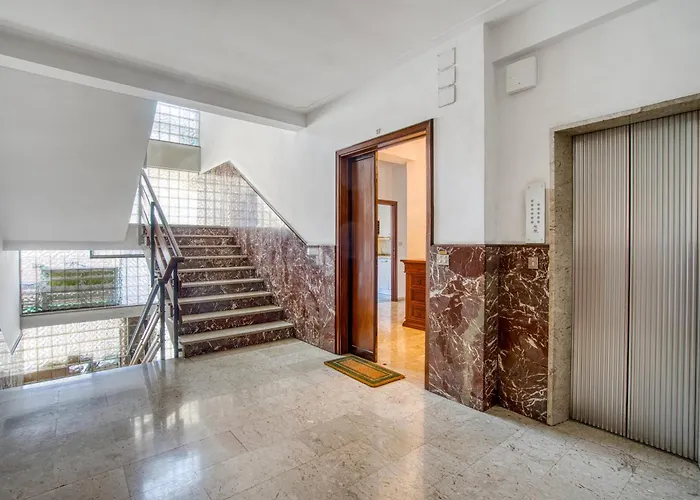 Guesthost - Comfy With Balcony Appartement Perugia